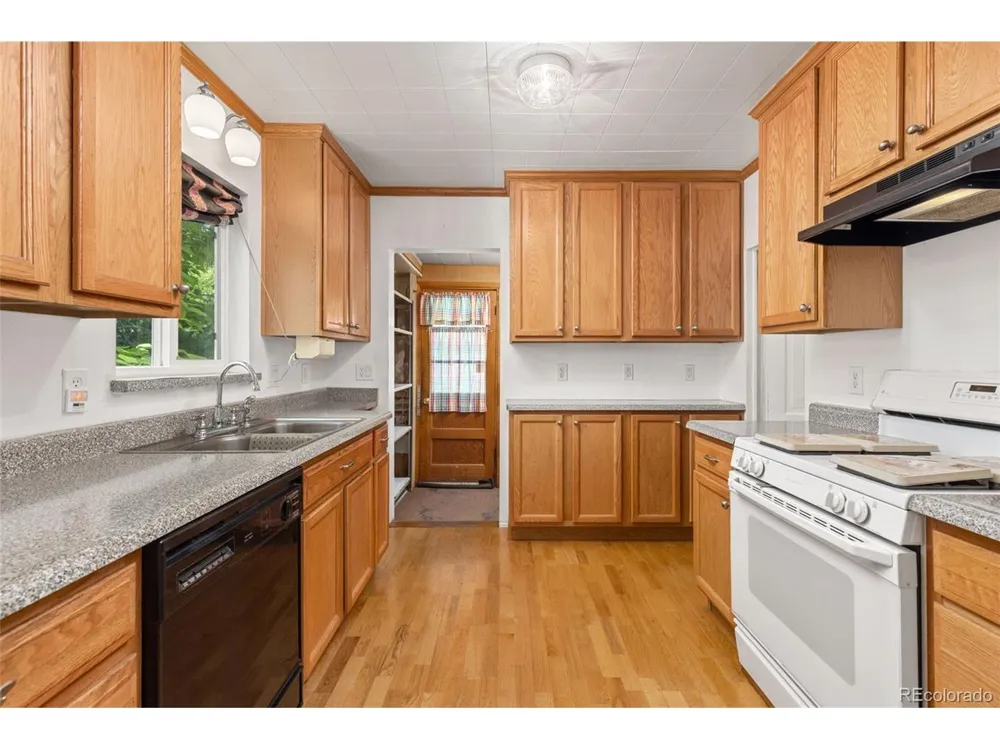 4561 Lowell Boulevard Denver, CO 80211