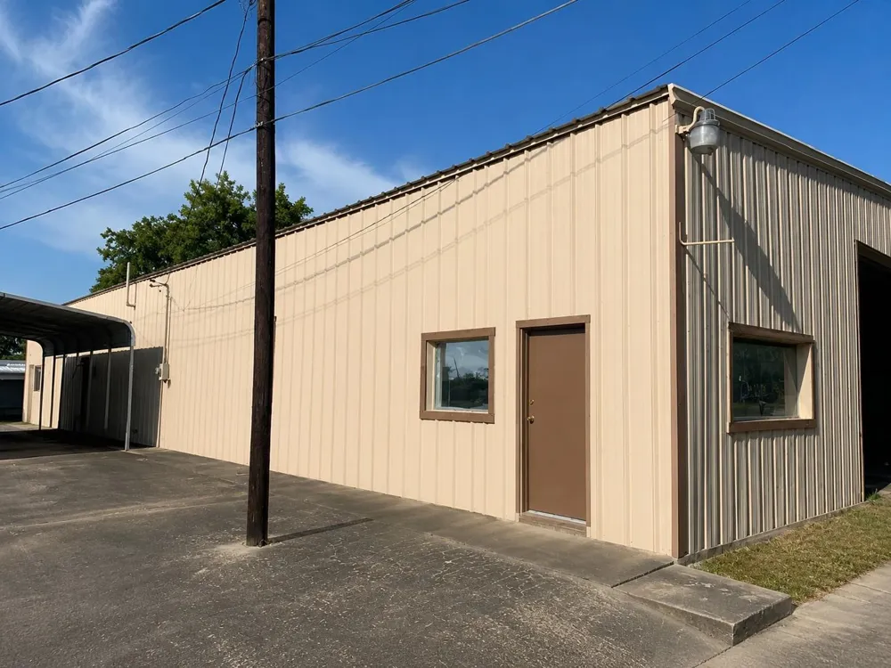 220 W First Street Wharton, TX 77488
