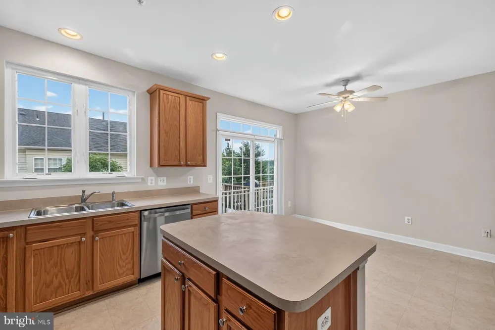 13013 SAINT CLAIR ROAD Clarksburg, MD 20871