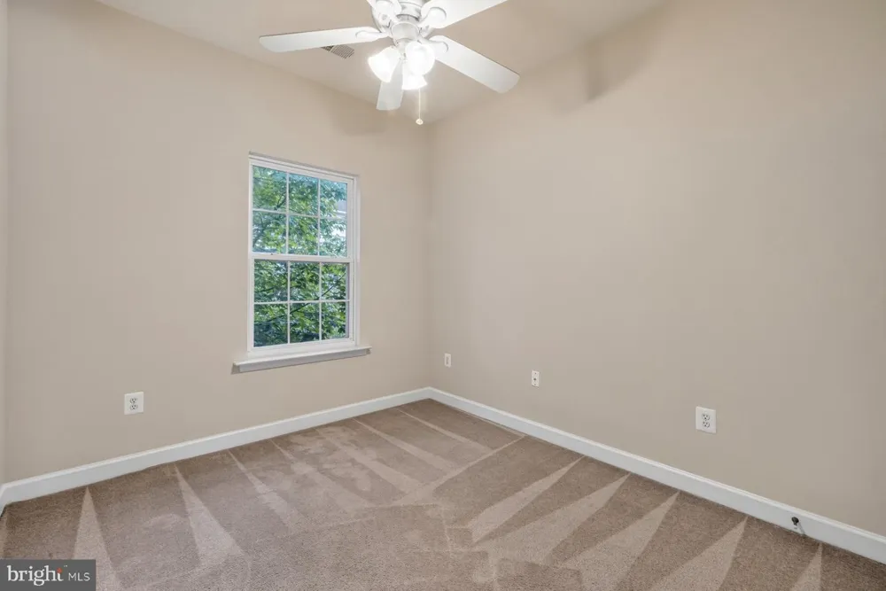 13013 SAINT CLAIR ROAD Clarksburg, MD 20871