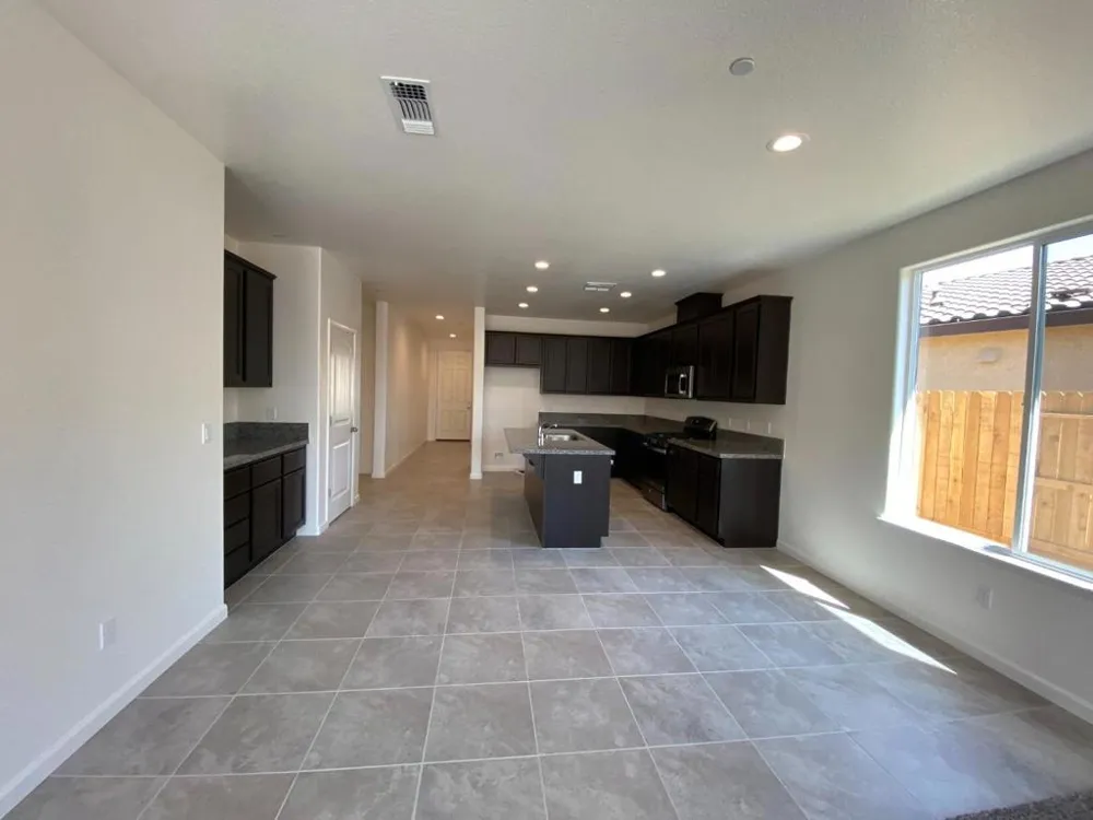 4449 Lacy Lane Merced, CA 95348
