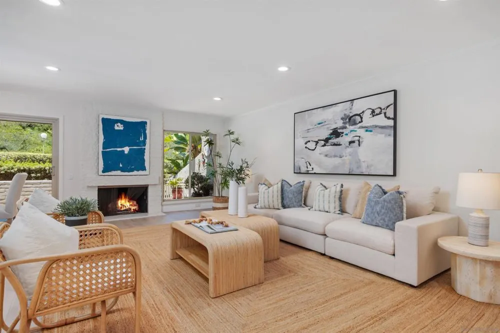 2286 Caminito Preciosa Norte La Jolla, CA 92037