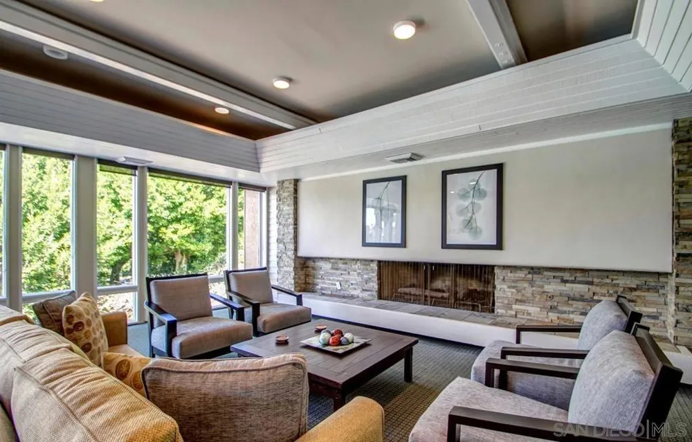 2286 Caminito Preciosa Norte La Jolla, CA 92037
