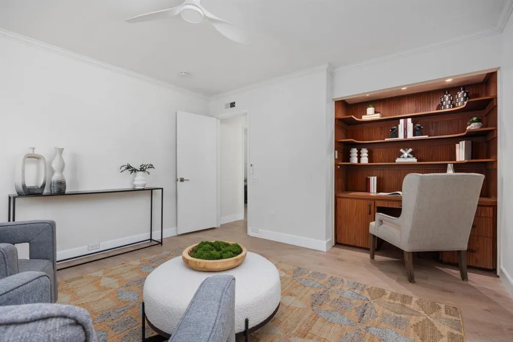 2286 Caminito Preciosa Norte La Jolla, CA 92037