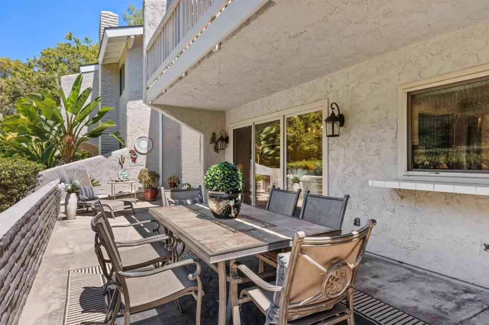 2286 Caminito Preciosa Norte La Jolla, CA 92037