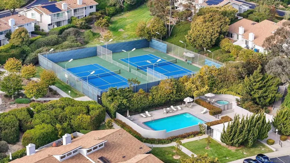 2286 Caminito Preciosa Norte La Jolla, CA 92037
