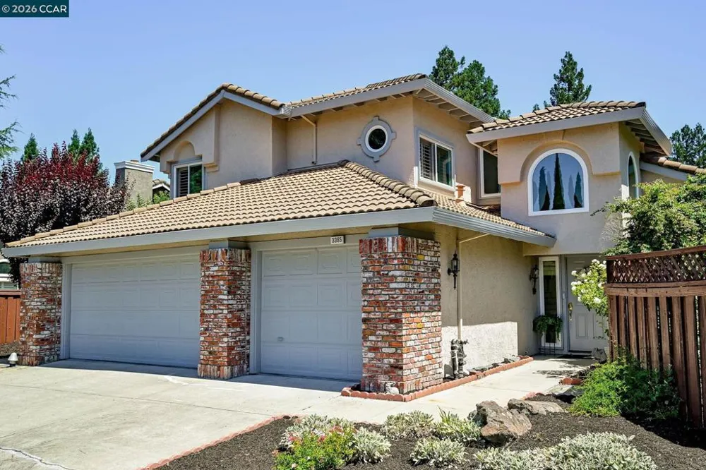 3385 Green Meadow Dr Danville, CA 94506