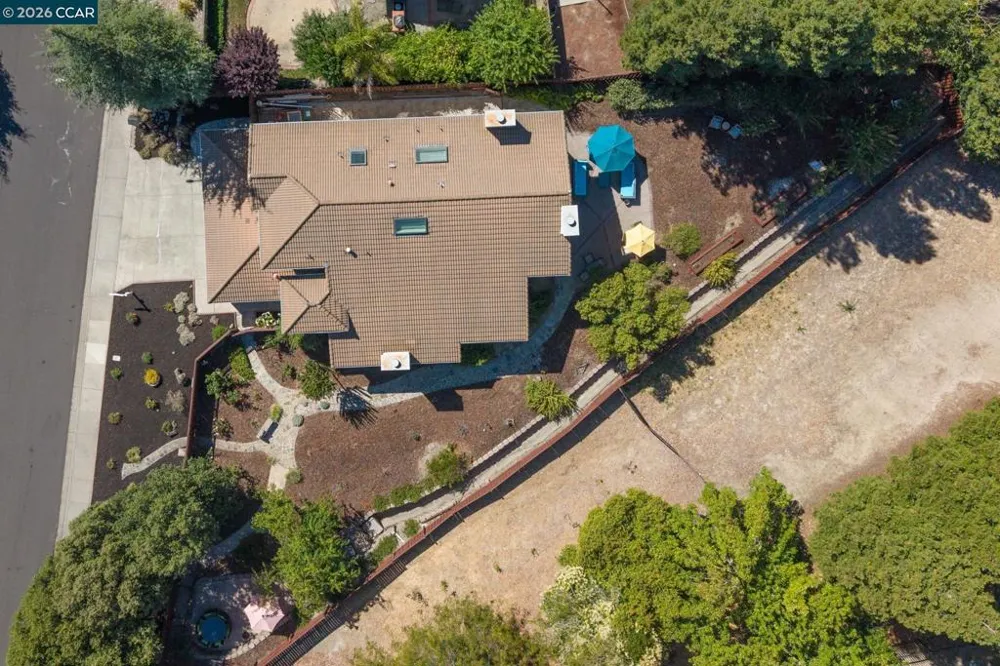 3385 Green Meadow Dr Danville, CA 94506
