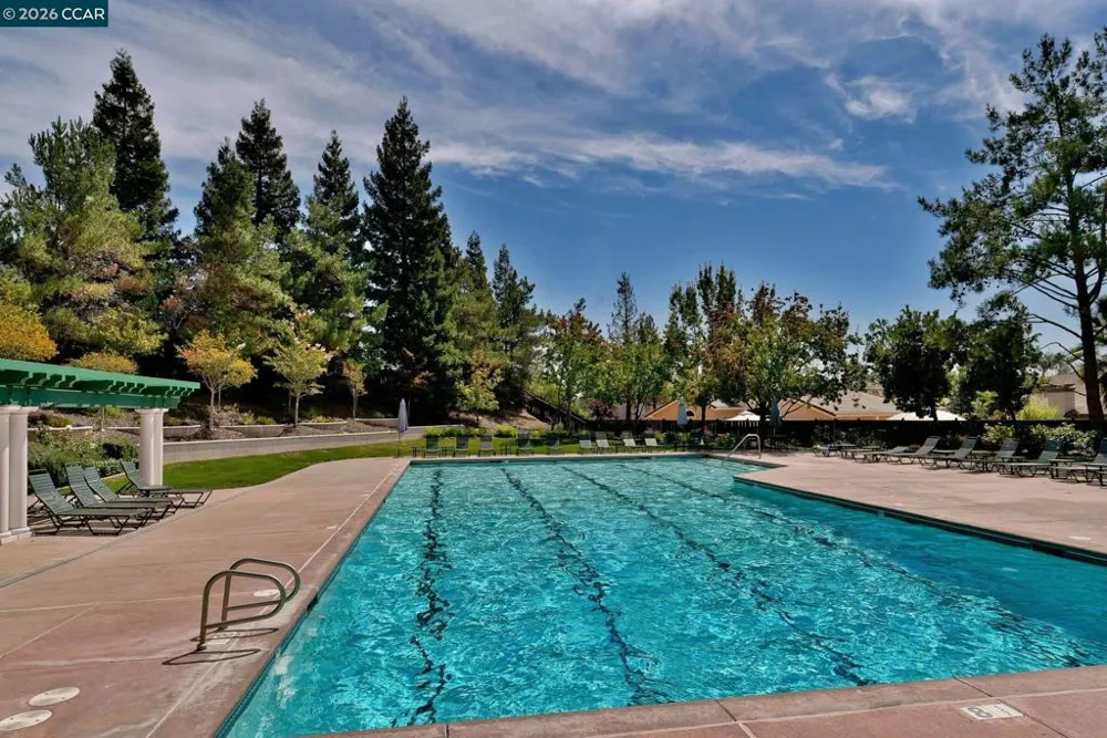 3385 Green Meadow Dr Danville, CA 94506