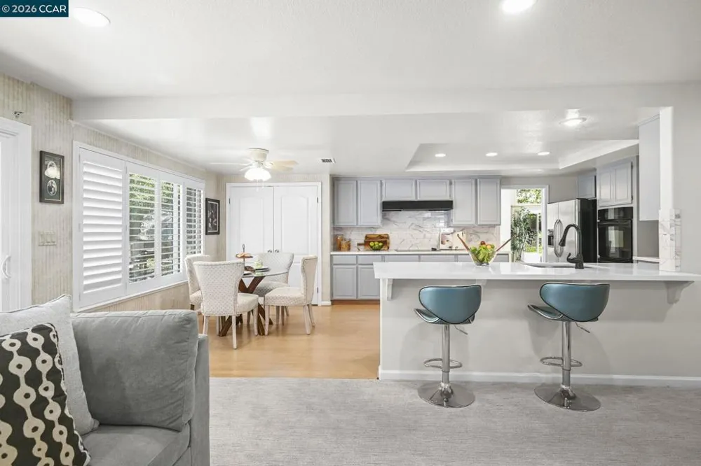 3385 Green Meadow Dr Danville, CA 94506
