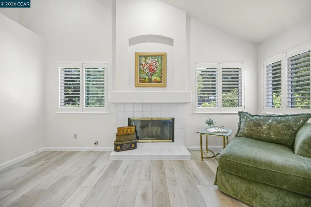3385 Green Meadow Dr Danville, CA 94506