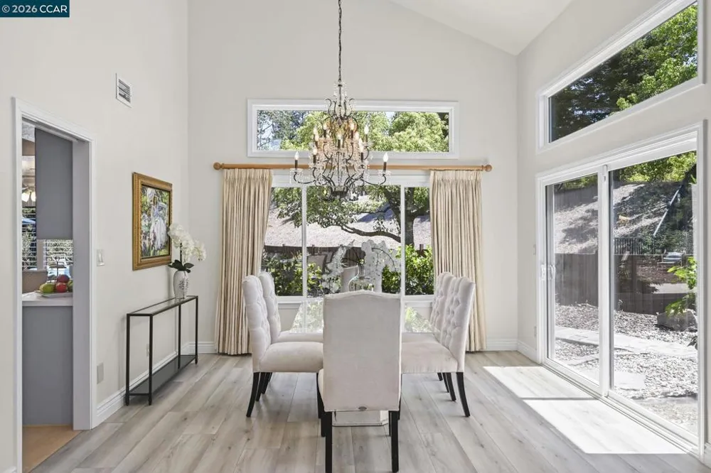 3385 Green Meadow Dr Danville, CA 94506