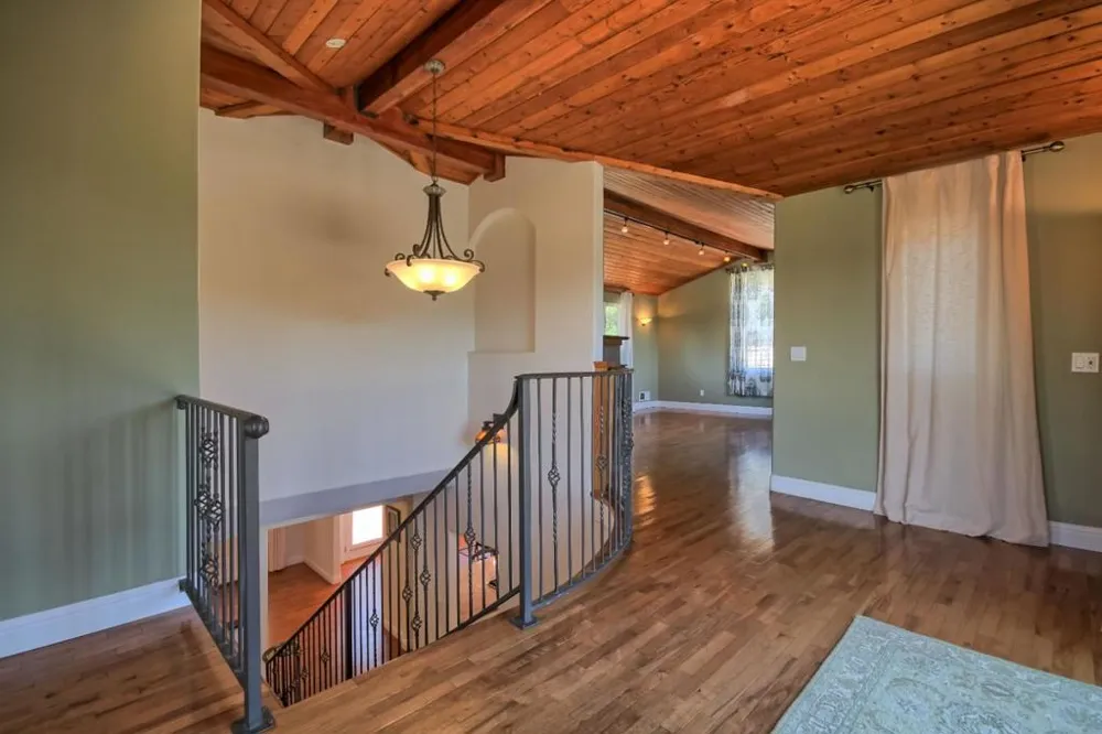 Address Not Shown Aptos, CA 95003