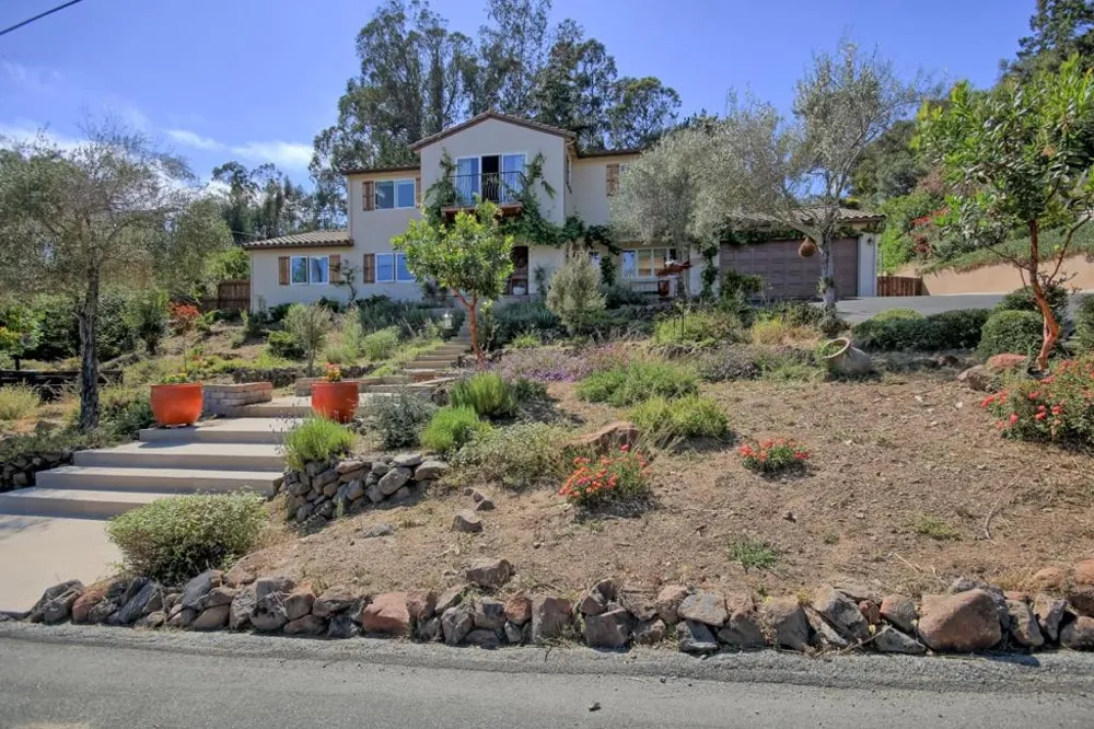 Address Not Shown Aptos, CA 95003