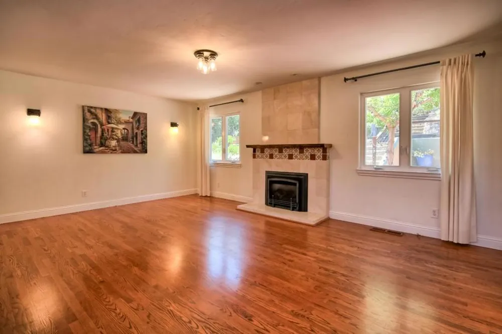 Address Not Shown Aptos, CA 95003