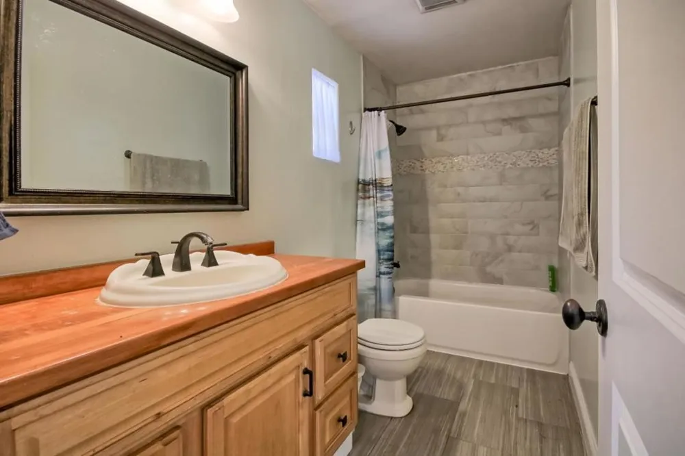Address Not Shown Aptos, CA 95003
