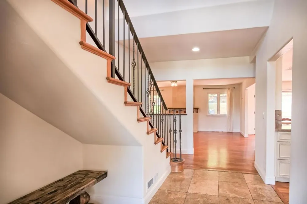Address Not Shown Aptos, CA 95003