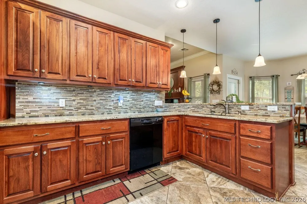 29524 S 585 COURT Grove, OK 74344