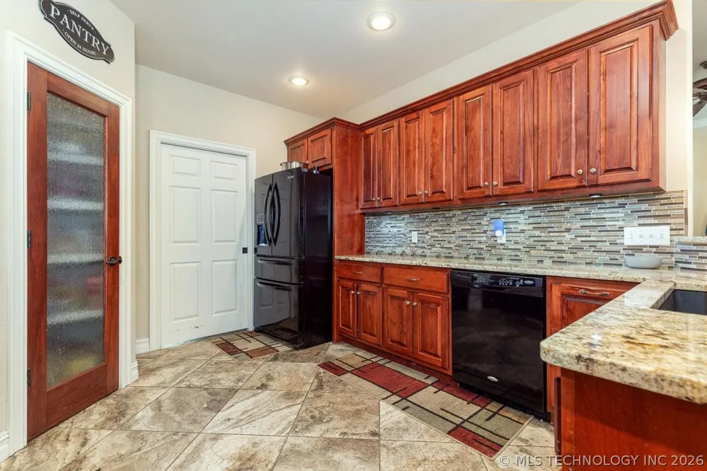 29524 S 585 COURT Grove, OK 74344