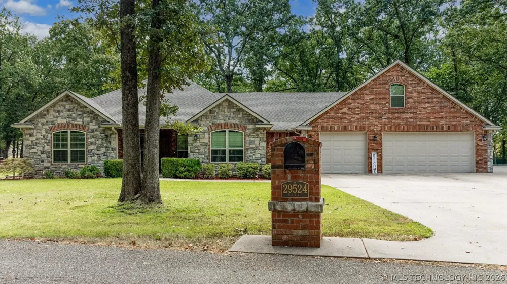 29524 S 585 COURT Grove, OK 74344