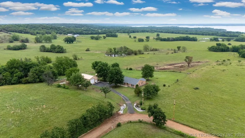 29498 S 4520 ROAD Afton, OK 74331