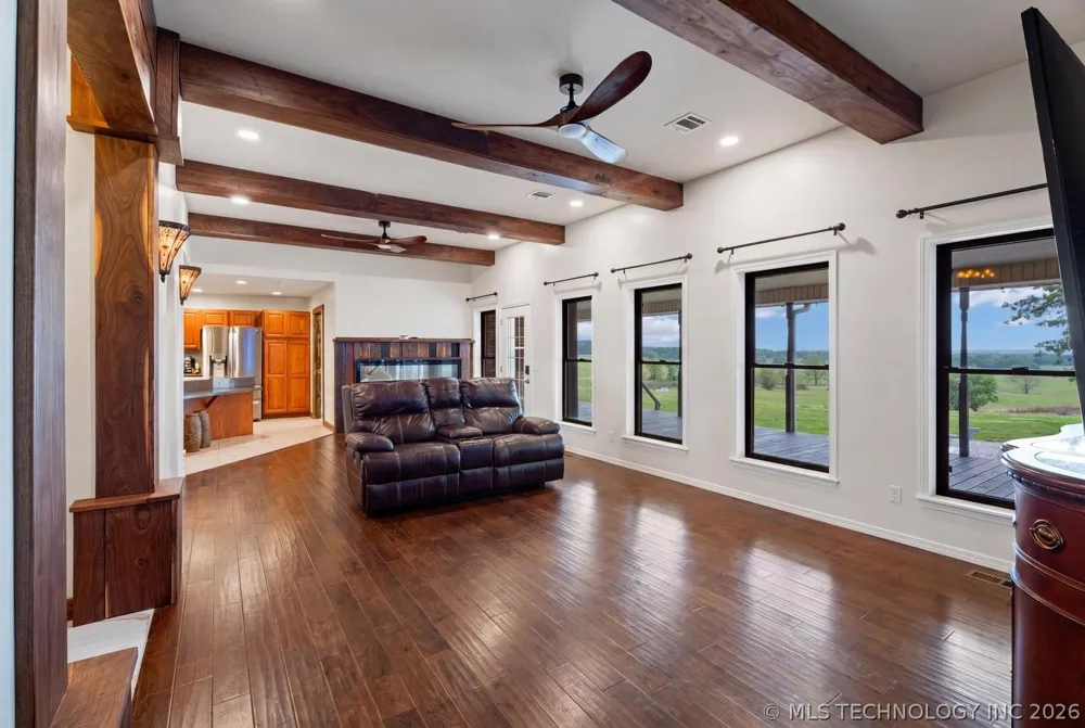 29498 S 4520 ROAD Afton, OK 74331