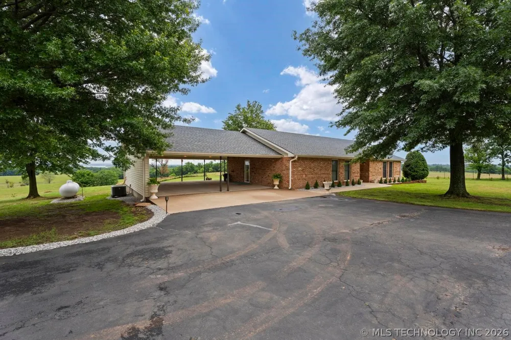 29498 S 4520 ROAD Afton, OK 74331