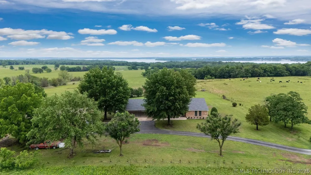 29498 S 4520 ROAD Afton, OK 74331