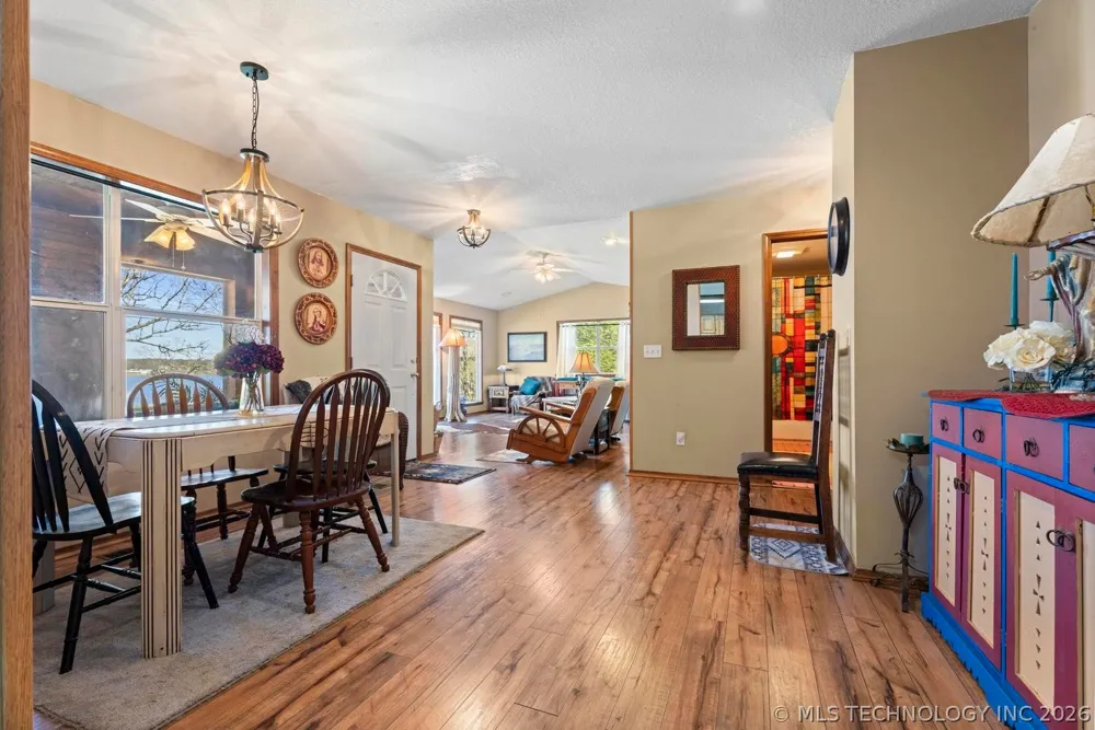 1106 Red Bud Drive Grove, OK 74344