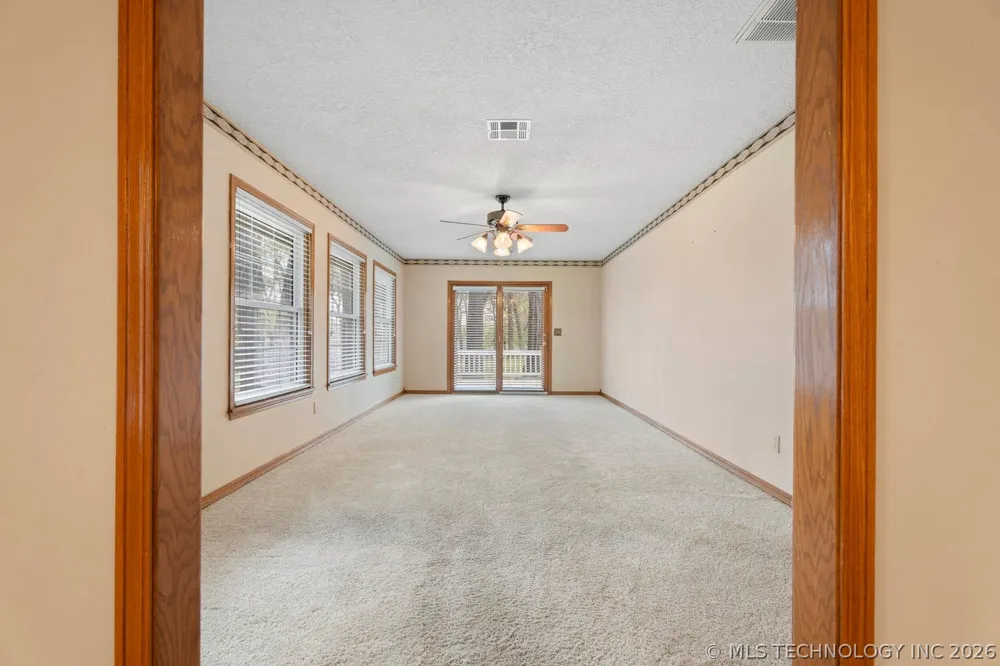 3112 Buffalo Grove, OK 74344