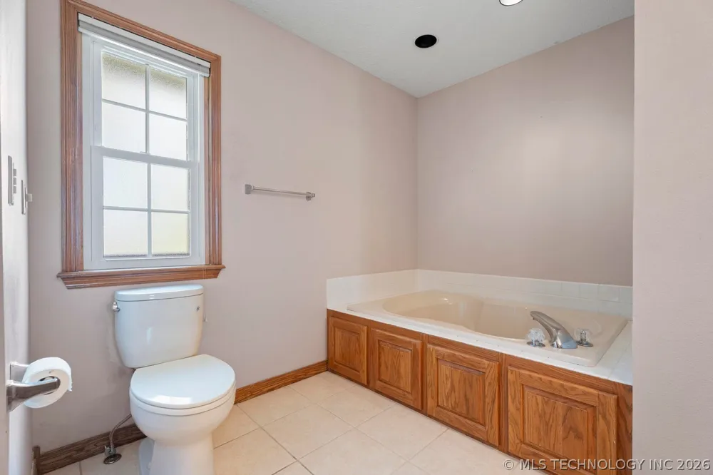 3112 Buffalo Grove, OK 74344