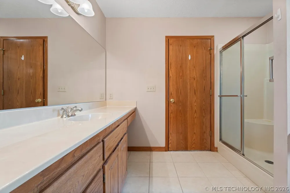 3112 Buffalo Grove, OK 74344