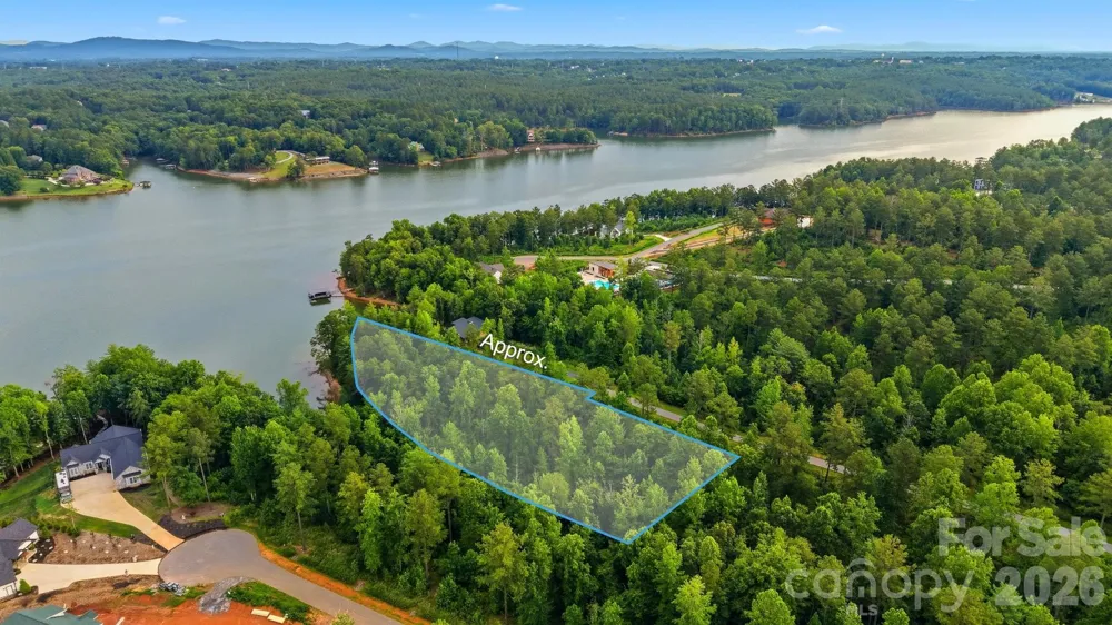 2250 Windom Peak Summit Connelly Springs, NC 28612