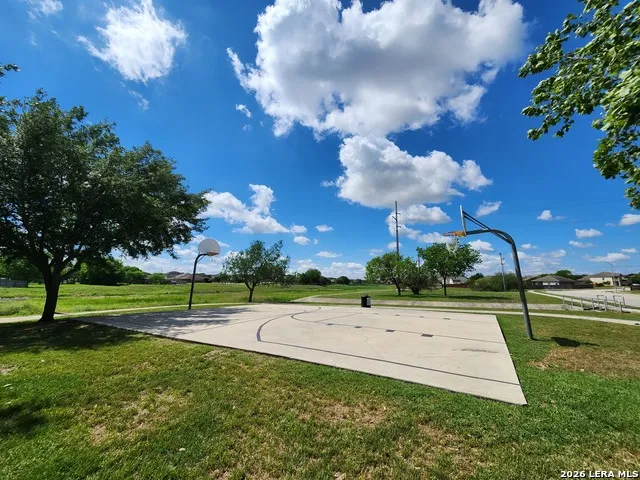 249 VAL VERDE DR New Braunfels, TX 78130