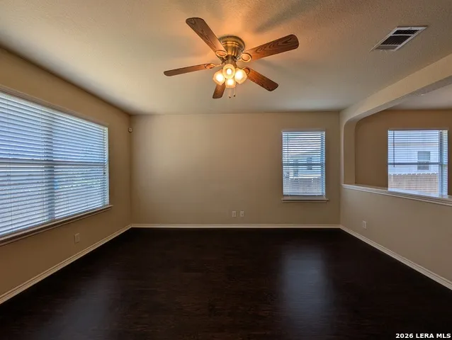 249 VAL VERDE DR New Braunfels, TX 78130
