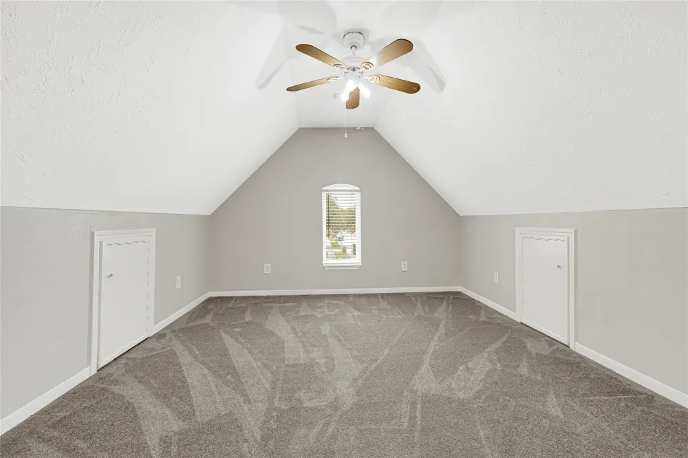 2205 W Van Trease Drive Deer Park, TX 77536