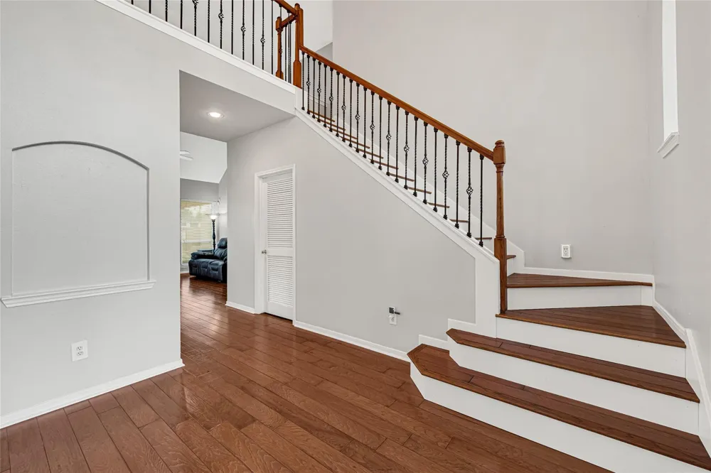 2205 W Van Trease Drive Deer Park, TX 77536