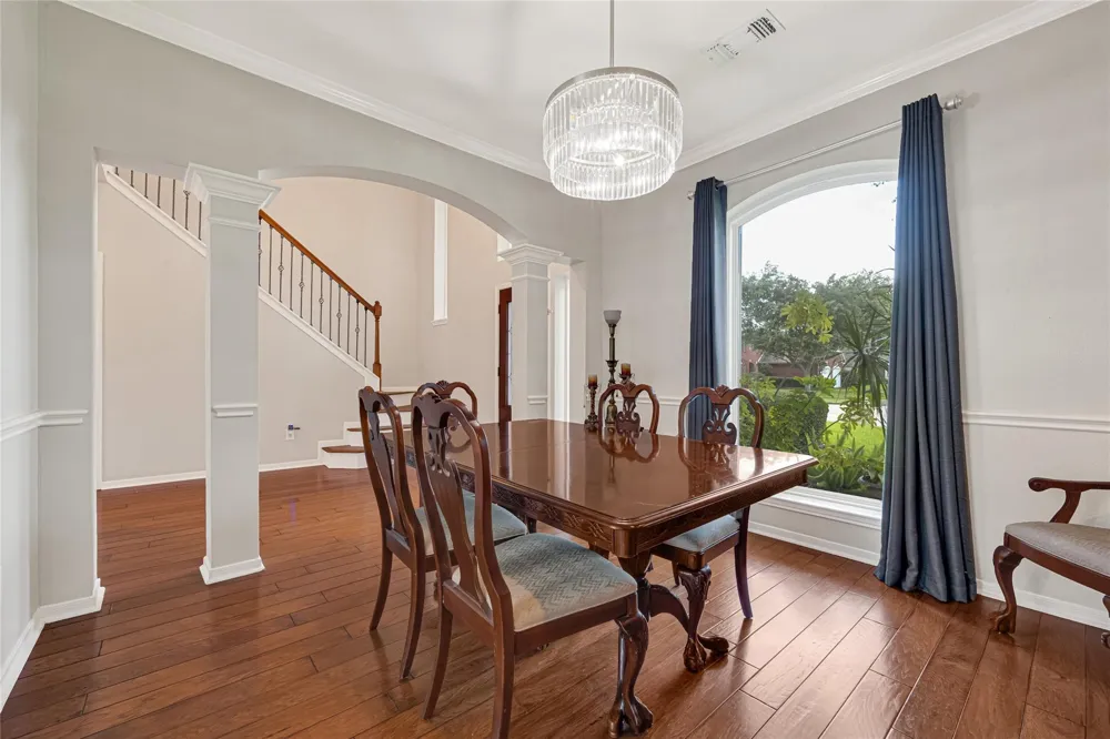 2205 W Van Trease Drive Deer Park, TX 77536