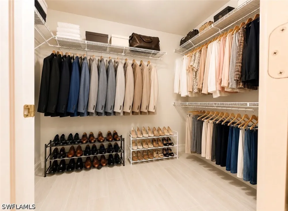 Rialto Way #102 Naples, FL 34114