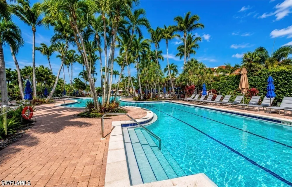 Rialto Way #102 Naples, FL 34114
