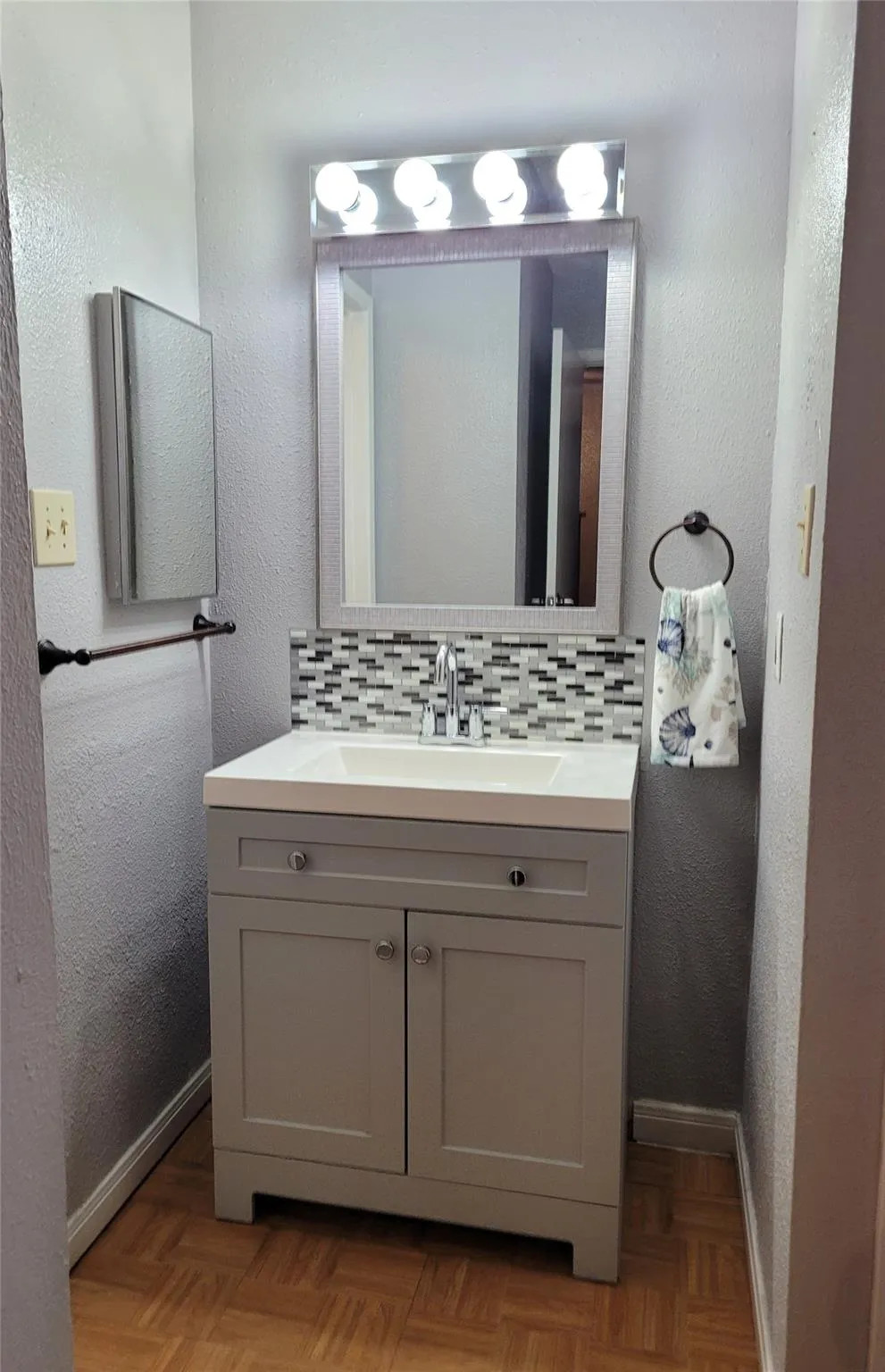 3919 Fairmont Parkway #255 Pasadena, TX 77504