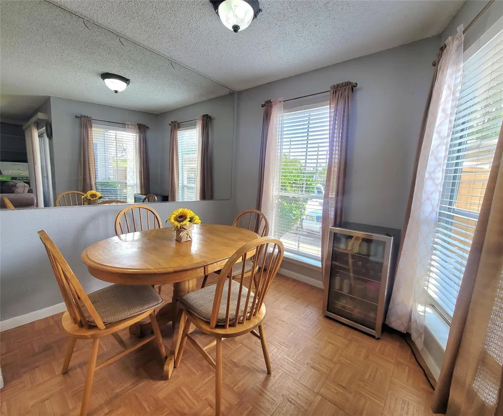 3919 Fairmont Parkway #255 Pasadena, TX 77504