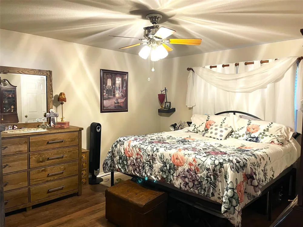 403 Hall Street Fairfield, TX 75840