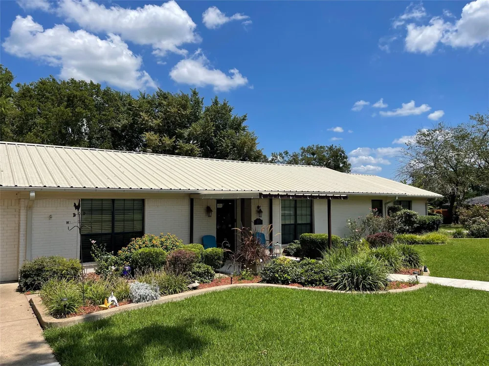403 Hall Street Fairfield, TX 75840