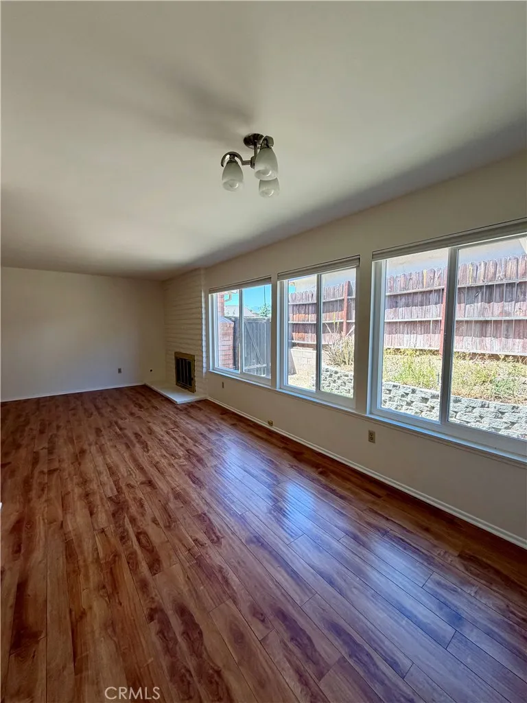 3430 Bahia Riverside, CA 92507