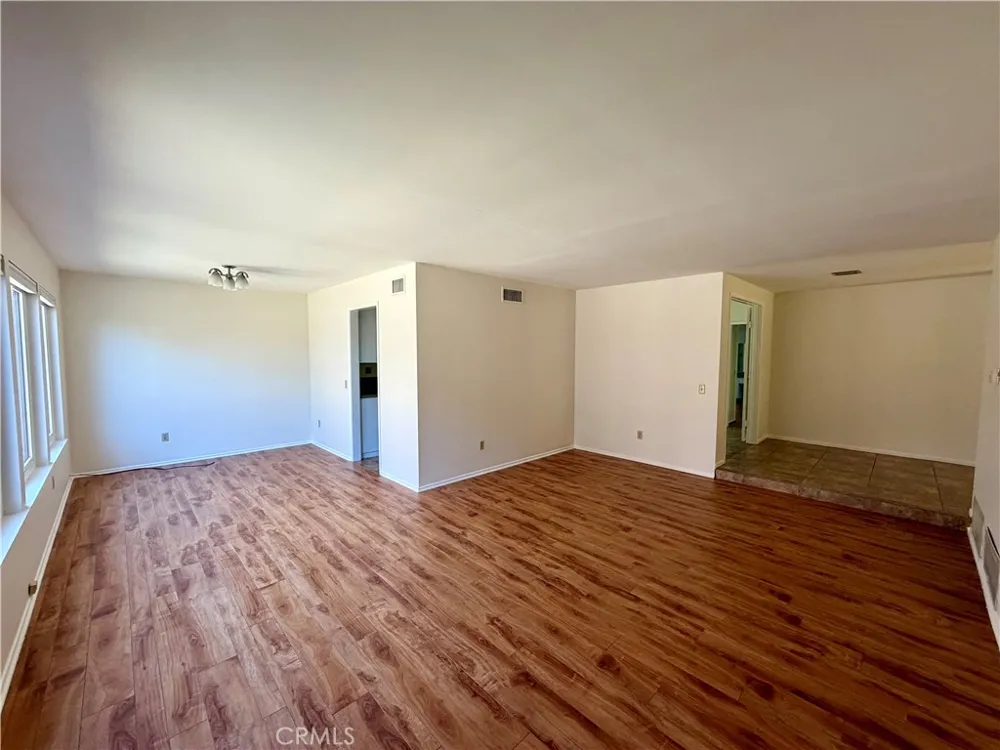 3430 Bahia Riverside, CA 92507