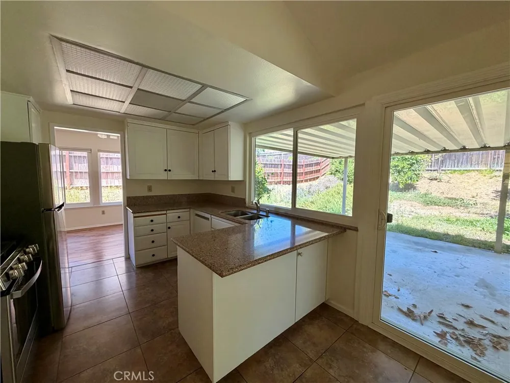 3430 Bahia Riverside, CA 92507