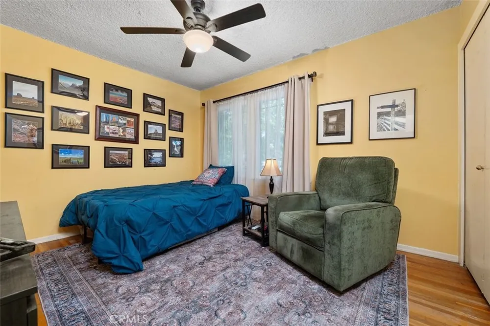 23349 Schoenborn Street West Hills, CA 91304