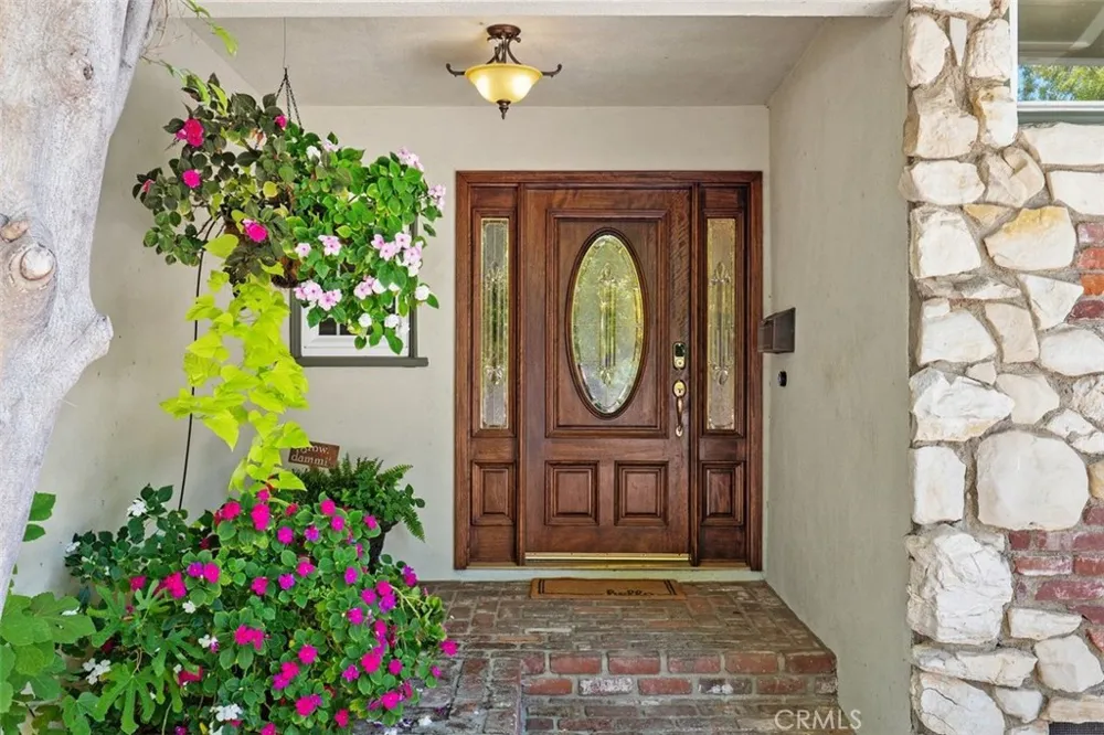 23349 Schoenborn Street West Hills, CA 91304