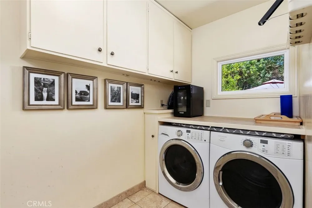 23349 Schoenborn Street West Hills, CA 91304